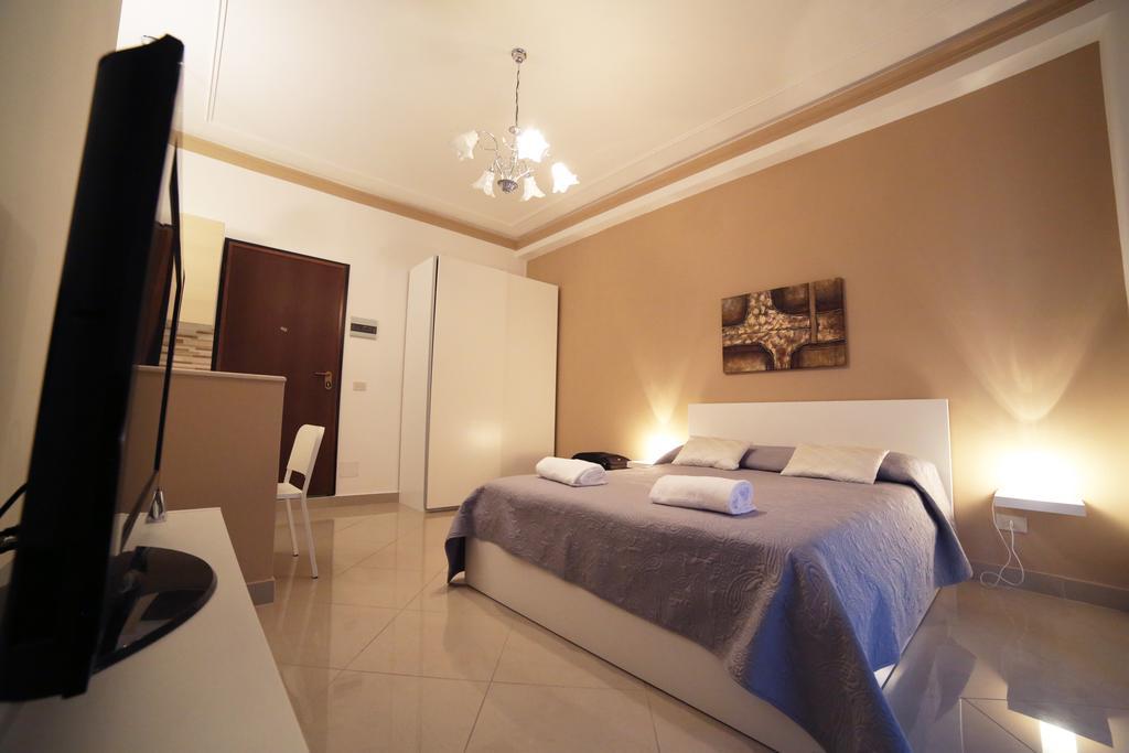 B&B Teocrito Catania Eksteriør billede