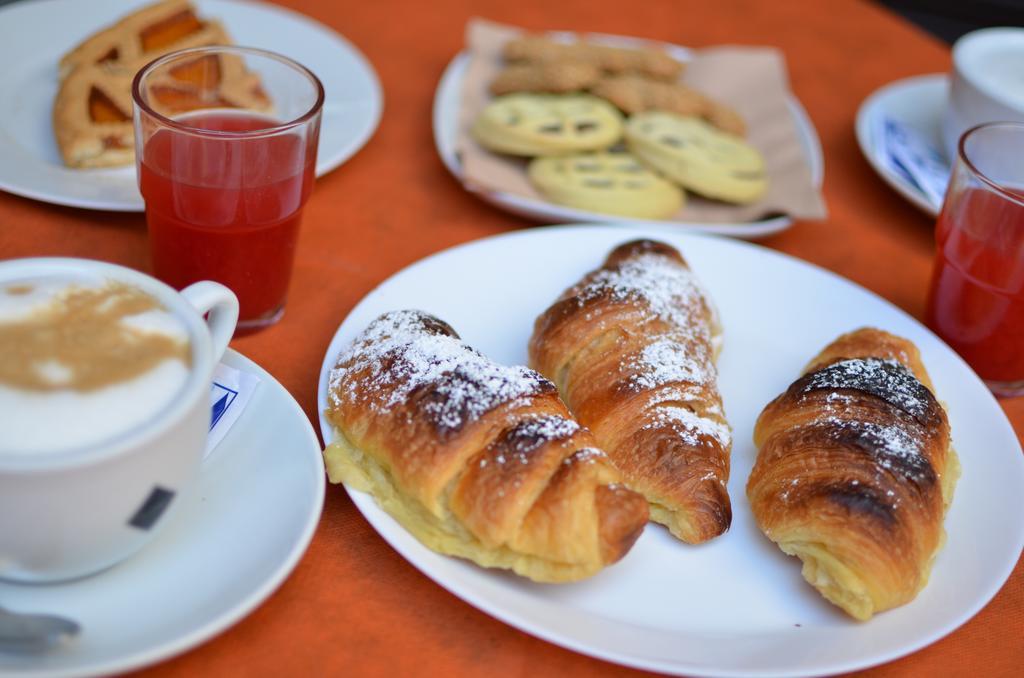 B&B Teocrito Catania Eksteriør billede