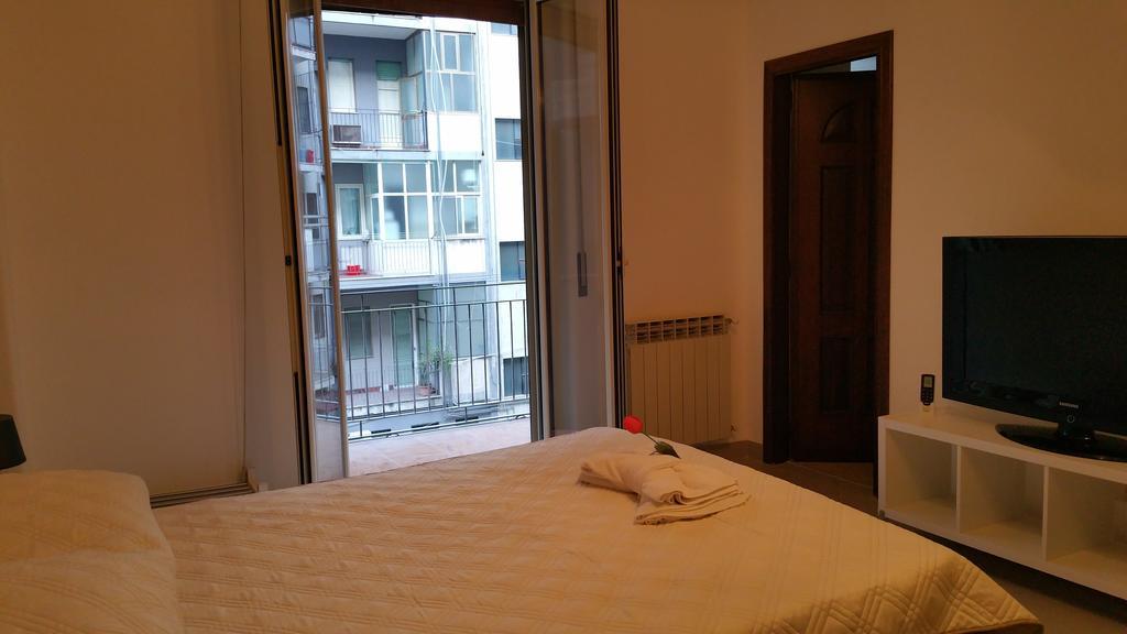 B&B Teocrito Catania Eksteriør billede