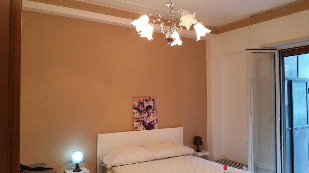 B&B Teocrito Catania Eksteriør billede