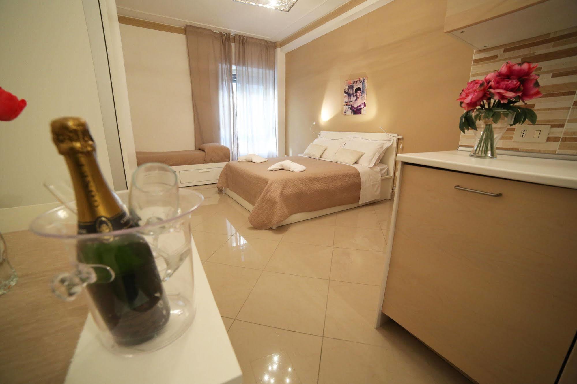 B&B Teocrito Catania Eksteriør billede