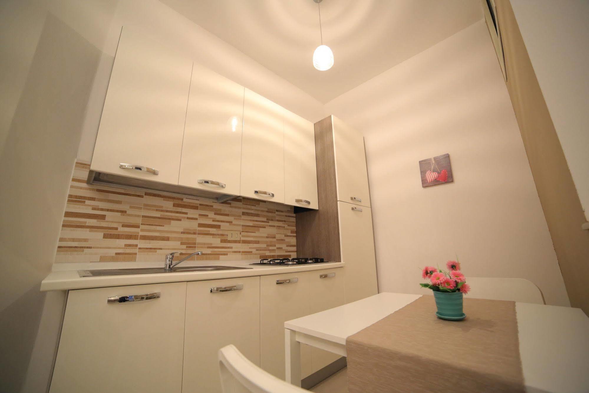 B&B Teocrito Catania Eksteriør billede